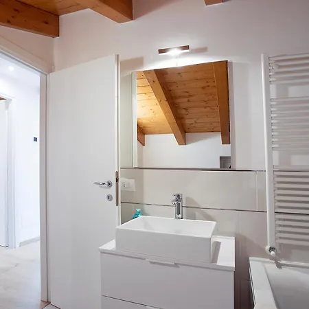 Daire Apartment Ossuccio *